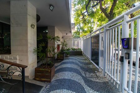 Apartamento à venda com 74m², 3 quartos e sem vagaÁrea comum