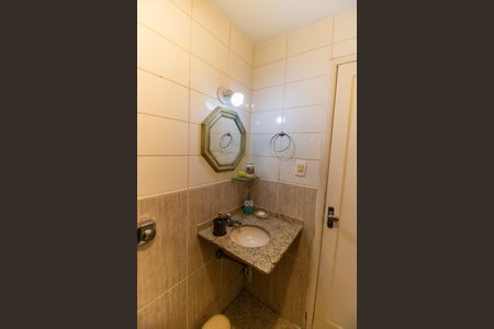 Apartamento à venda com 74m², 3 quartos e sem vagaBanheiro