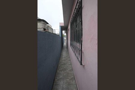 Casa à venda com 150m², 2 quartos e 1 vaga Casa à venda com 150m², 2 quartos e 1 vagaCorredor