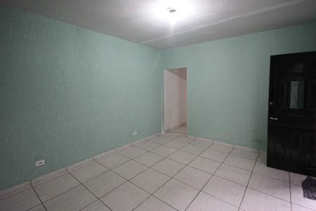 Casa à venda com 150m², 2 quartos e 1 vaga Casa à venda com 150m², 2 quartos e 1 vagaSala