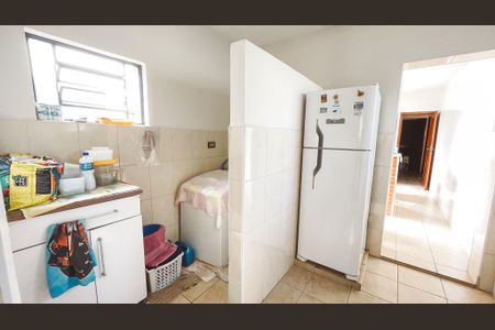 Casa à venda com 180m², 3 quartos e 2 vagasÁrea de Serviço