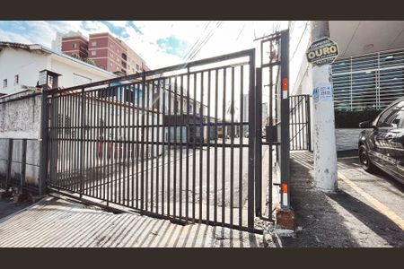 Casa à venda com 180m², 3 quartos e 2 vagasFachada