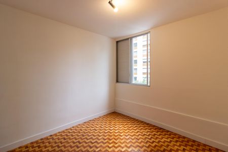 Apartamento à venda com 127m², 3 quartos e 1 vagaQuarto 2