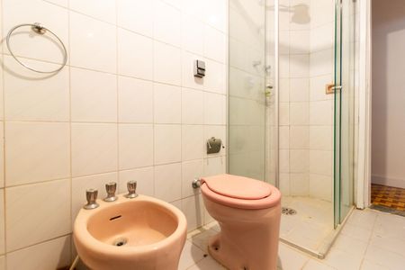 Apartamento à venda com 127m², 3 quartos e 1 vagaBanheiro da Suíte