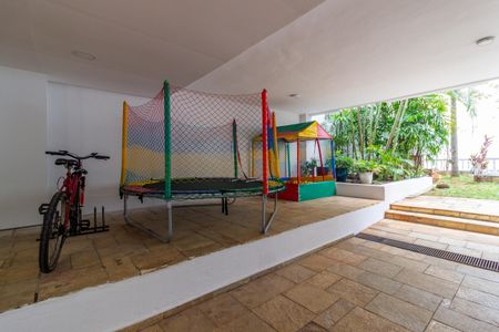 Apartamento à venda com 127m², 3 quartos e 1 vagaÁrea comum - Playground