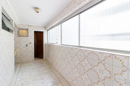 Apartamento à venda com 127m², 3 quartos e 1 vagaÁrea de Serviço