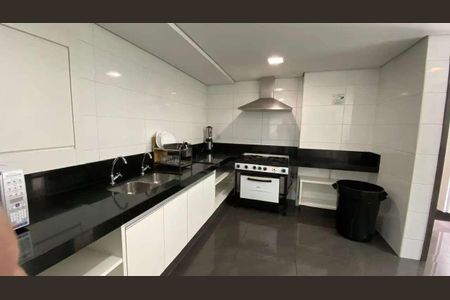 Apartamento à venda com 160m², 4 quartos e 3 vagas