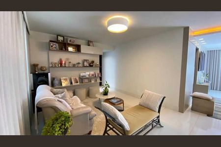 Apartamento à venda com 160m², 4 quartos e 3 vagas