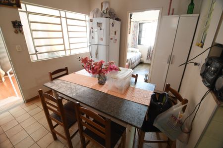 Casa à venda com 100m², 2 quartos e 3 vagasCopa