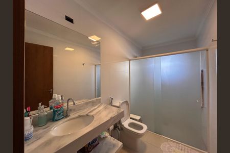 Casa para alugar com 70m², 2 quartos e sem vagaBanheiro da Suíte 2