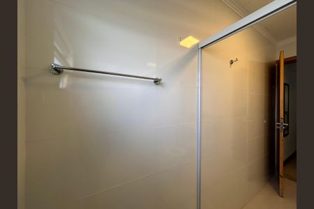 Casa para alugar com 70m², 2 quartos e sem vagaBanheiro da Suíte 2