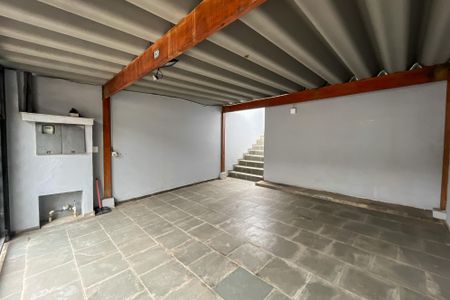Casa à venda com 125m², 3 quartos e 2 vagasGaragem