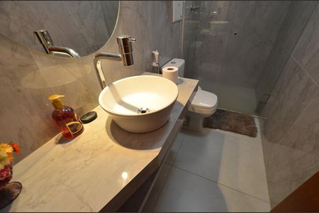 Apartamento à venda com 150m², 4 quartos e 2 vagasBanheiro social