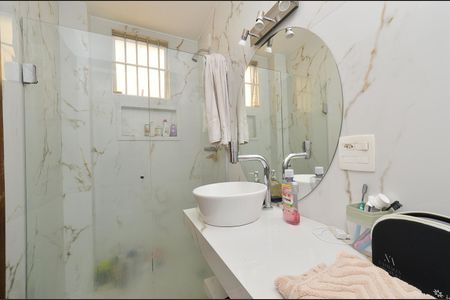 Apartamento à venda com 150m², 4 quartos e 2 vagasBanheiro suite