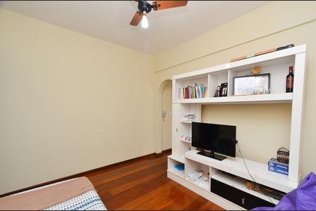Apartamento à venda com 150m², 4 quartos e 2 vagasSala de tv