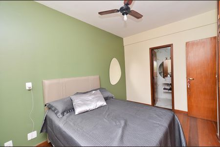 Apartamento à venda com 150m², 4 quartos e 2 vagasSuite