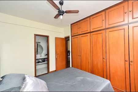 Apartamento à venda com 150m², 4 quartos e 2 vagasSuite