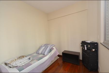 Apartamento à venda com 150m², 4 quartos e 2 vagasQuarto 2