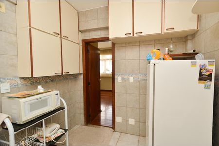 Apartamento à venda com 150m², 4 quartos e 2 vagasCozinha