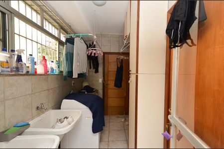 Apartamento à venda com 150m², 4 quartos e 2 vagasArea serviço