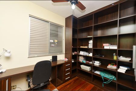 Apartamento à venda com 150m², 4 quartos e 2 vagasQuarto 1