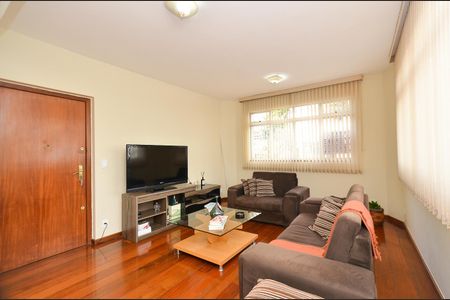 Apartamento à venda com 150m², 4 quartos e 2 vagasSala de estar