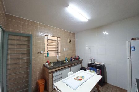 Casa à venda com 300m², 6 quartos e 2 vagasCozinha