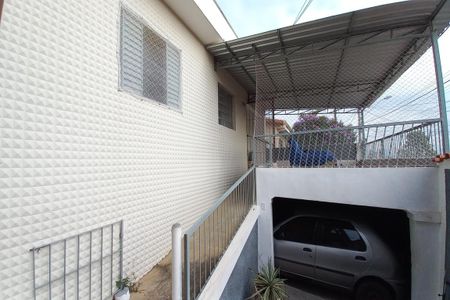 Casa à venda com 300m², 6 quartos e 2 vagasFachada do Prédio