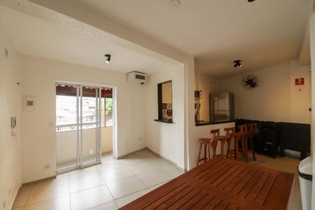 Apartamento para alugar com 50m², 2 quartos e 1 vaga Apartamento para alugar com 50m², 2 quartos e 1 vagaChurrasqueira