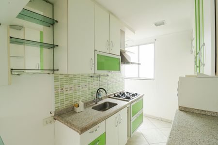 Apartamento para alugar com 50m², 2 quartos e 1 vaga Apartamento para alugar com 50m², 2 quartos e 1 vagaCozinha e Área de Serviço