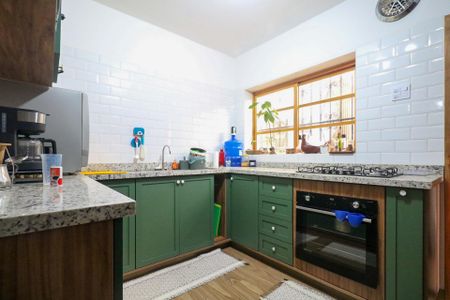 Casa à venda com 220m², 3 quartos e 3 vagasCozinha