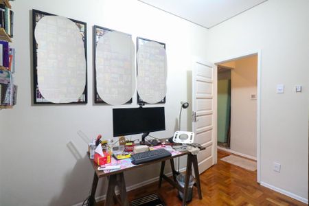 Casa à venda com 220m², 3 quartos e 3 vagasQuarto 2