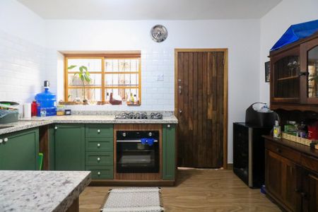 Casa à venda com 220m², 3 quartos e 3 vagasCozinha