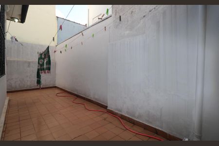 Casa à venda com 220m², 3 quartos e 3 vagasQuintal