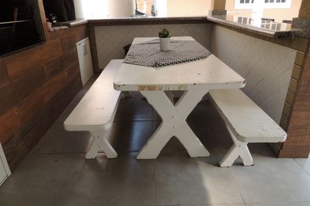 Casa de condomínio à venda com 600m², 4 quartos e 5 vagasChurrasqueira