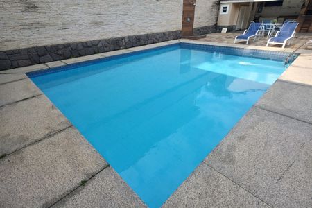 Casa de condomínio à venda com 600m², 4 quartos e 5 vagas Casa de condomínio à venda com 600m², 4 quartos e 5 vagasPiscina