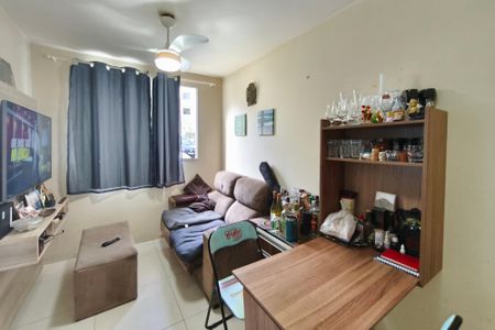 Apartamento à venda com 51m², 2 quartos e 1 vaga Apartamento à venda com 51m², 2 quartos e 1 vagaSala