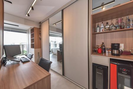 Apartamento à venda com 42m², 1 quarto e 1 vagaEscritório