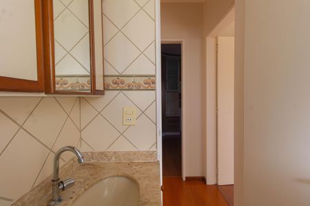 Apartamento à venda com 68m², 2 quartos e 1 vagaBanheiro