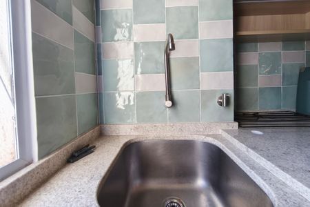 Apartamento para alugar com 48m², 2 quartos e 1 vaga Apartamento para alugar com 48m², 2 quartos e 1 vagaÁrea de Serviço