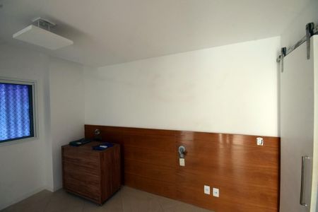 Apartamento à venda com 120m², 1 quarto e 1 vagaSuíte