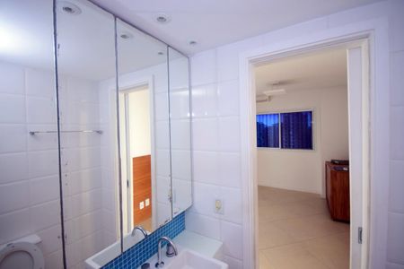 Apartamento à venda com 120m², 1 quarto e 1 vagaBanheiro da Suíte