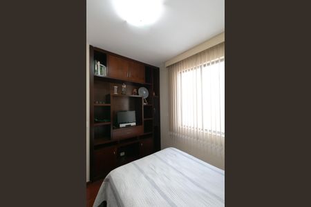 Apartamento à venda com 85m², 3 quartos e 2 vagasQuarto 1