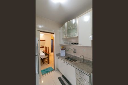 Apartamento à venda com 85m², 3 quartos e 2 vagasCozinha