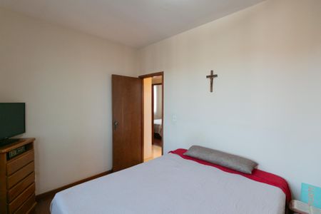 Apartamento à venda com 85m², 3 quartos e 2 vagasQuarto 3