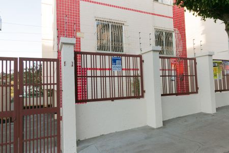 Apartamento à venda com 85m², 3 quartos e 2 vagasFachada - Placa