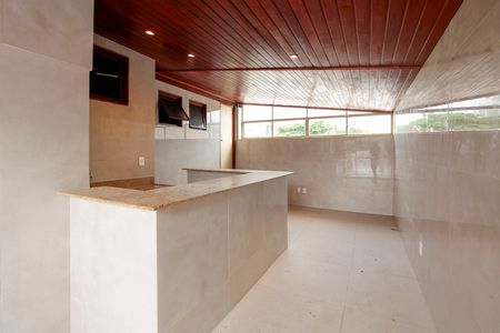 Apartamento à venda com 322m², 4 quartos e 5 vagasTerraço - churrasqueira