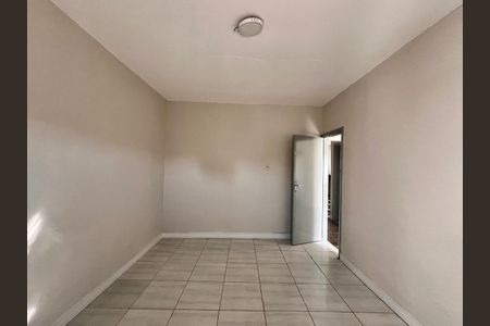 Casa para alugar com 80m², 2 quartos e 2 vagasQuarto 1