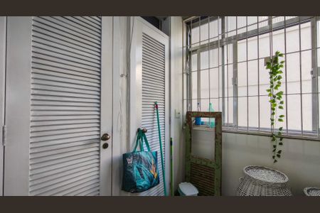 Apartamento à venda com 125m², 4 quartos e 1 vagaÁrea de Serviço