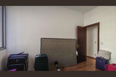Apartamento à venda com 125m², 4 quartos e 1 vagaQuarto 2